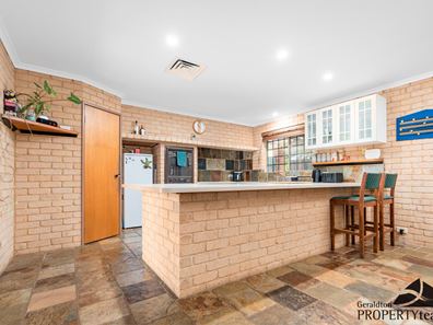 13 Gantheaume Crescent, Kalbarri WA 6536