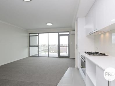 109/21 Malata Crescent, Success WA 6164