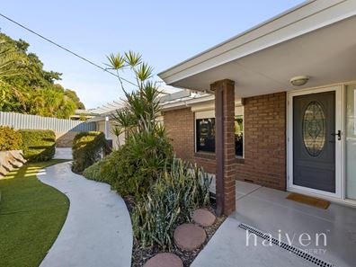 3 Bredhurst Road, Marangaroo WA 6064