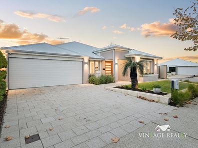 47 Descanso Loop, Aubin Grove WA 6164