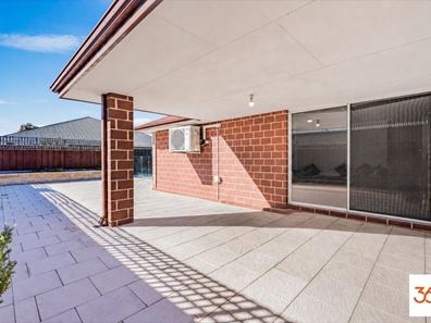 8 Slade Avenue, Ellenbrook WA 6069
