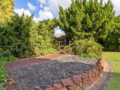 43 Bullfinch Street, Huntingdale WA 6110