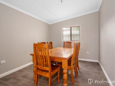 37 Davis Street, Boulder WA 6432