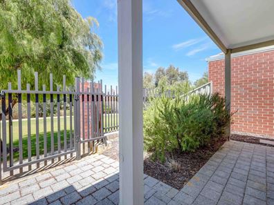 52 Addington Loop, Piara Waters WA 6112