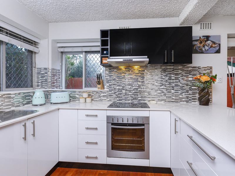2/5 Cassey Street, Como
