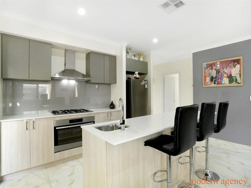 20 Almandine loop, Wellard