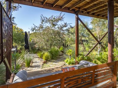 41 Martingale Drive, Dunsborough WA 6281