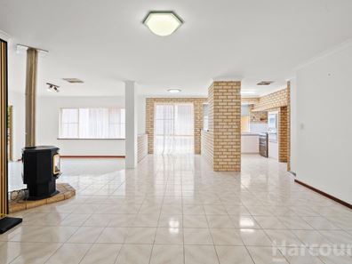 29A Yorrell Place, Halls Head WA 6210