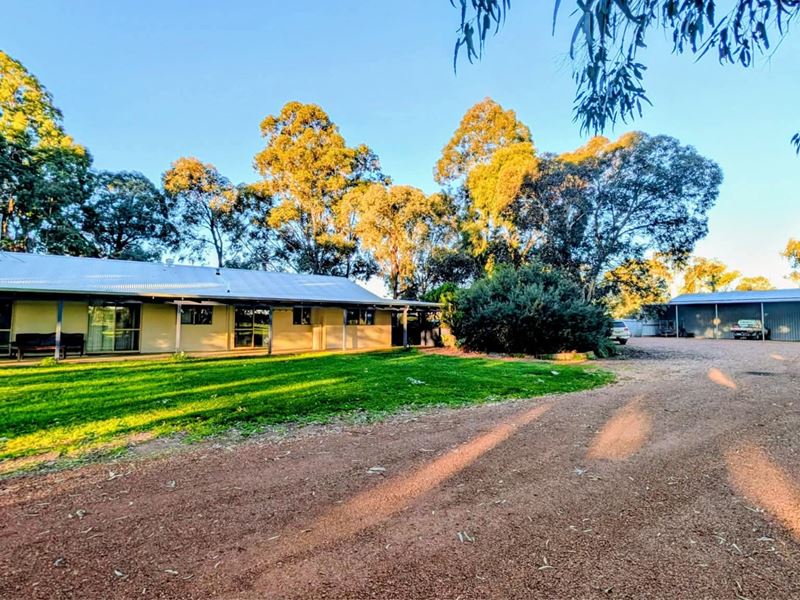 230 Duffy Road, Bambun
