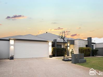 28 Benalla Drive, Harrisdale WA 6112