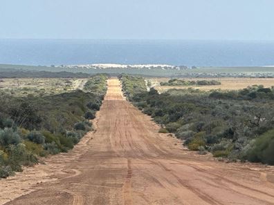 4348 Binnu Road West, Yallabatharra WA 6535