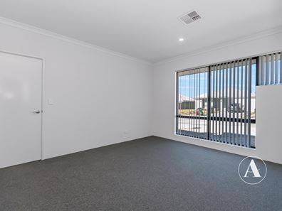13 Kookaburra  Street, Eglinton WA 6034