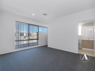 13 Kookaburra  Street, Eglinton WA 6034