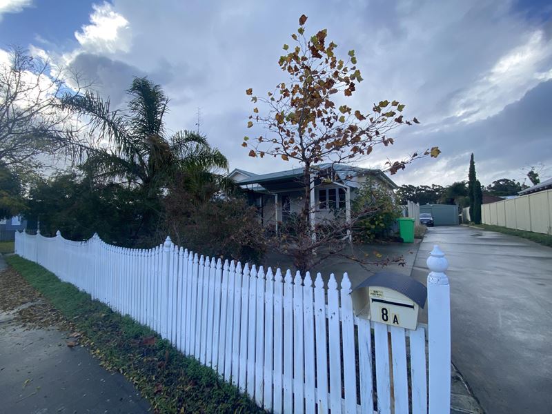 8A Bright Street, Carey Park