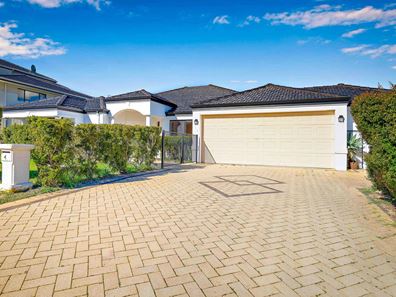 4 Jardee Close, Dianella WA 6059