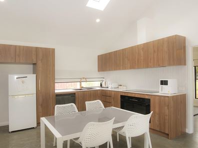 18 Carnaby Crescent, Witchcliffe WA 6286