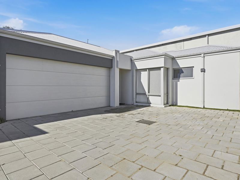 21C Corona Crescent, Cannington WA 6107