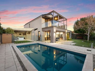 15 Gemmell Way, Hillarys WA 6025