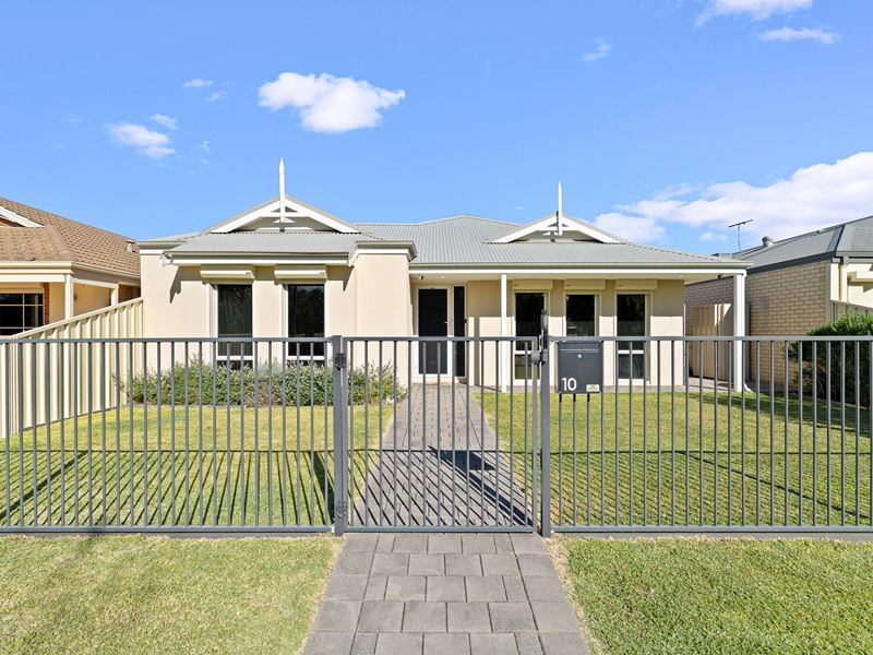 10 Laredo Bend, Port Kennedy WA 6172