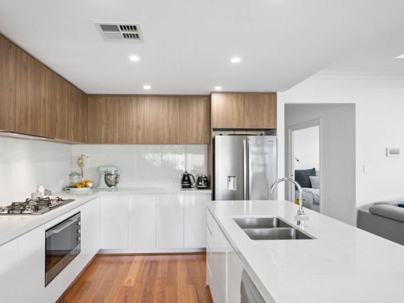 54b Wandarrie Avenue, Yokine WA 6060