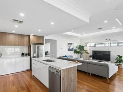 54b Wandarrie Avenue, Yokine WA 6060