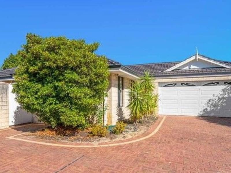 2/1 Little Street, Carey Park WA 6230