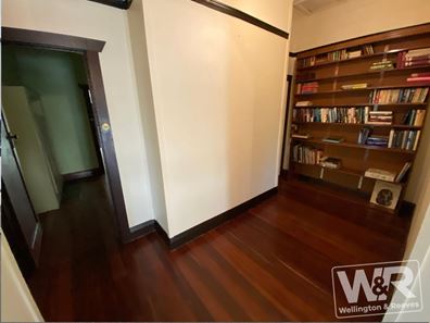 25 Bluff Street, Mira Mar WA 6330