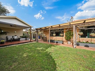 7 Janeville Place, South Guildford WA 6055