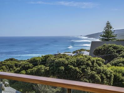 2/21 Wardanup Crescent, Yallingup WA 6282