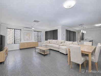 6 Holdsworth Avenue, Aveley WA 6069