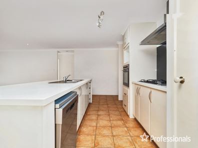 29 Castledene Way, Tapping WA 6065