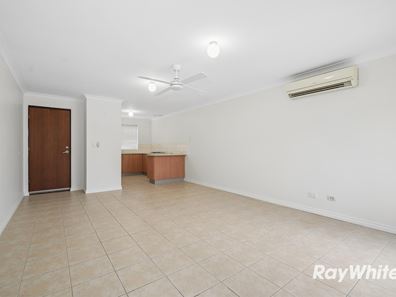 2/39 Brookside Gardens, Caversham WA 6055