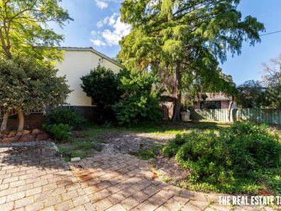 27 Tuart Road, Lesmurdie WA 6076