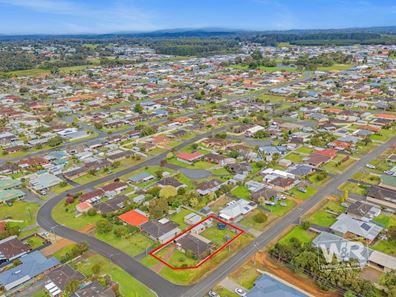 31 Edinburgh Road, Mckail WA 6330