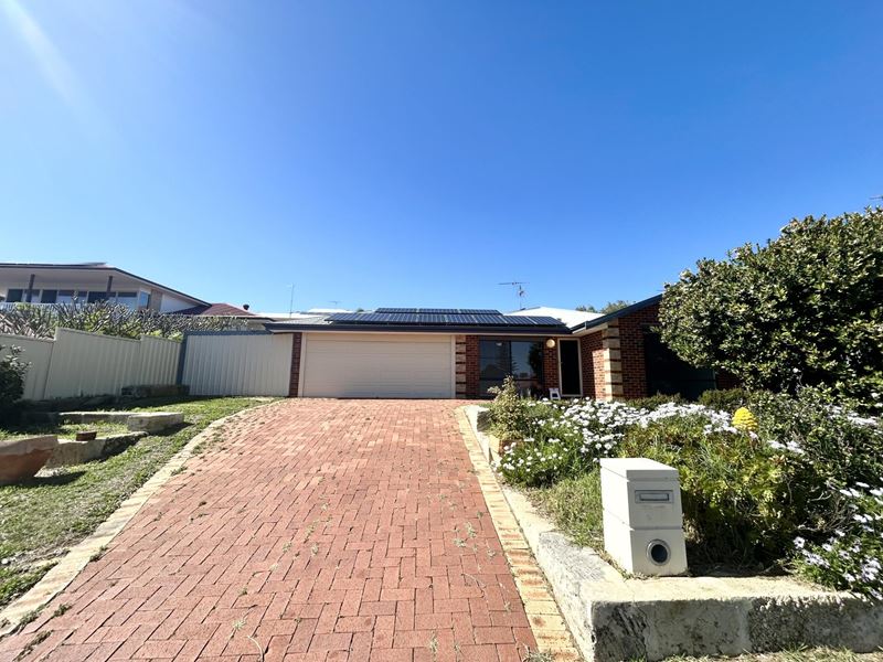 30 Tamarisk Drive, Halls Head WA 6210