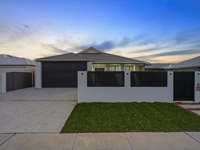 6 Sevenoaks Way, Caversham WA 6055
