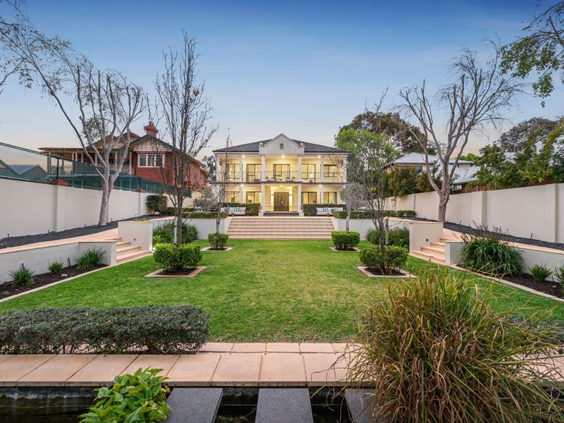 7 Philip Road, Dalkeith WA 6009
