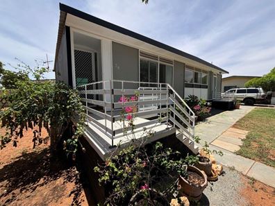 28 Wheelock Way, Morgantown WA 6701