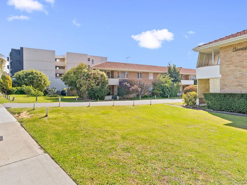 8/426 Canning Highway, Attadale WA 6156