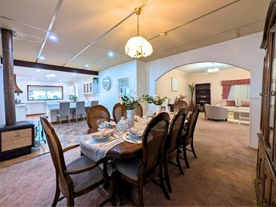 6 Massingham Street, Kellerberrin WA 6410
