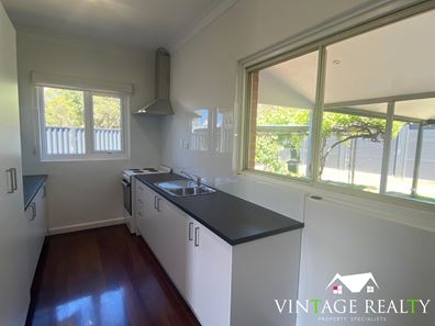 911 South Western Highway, Byford WA 6122