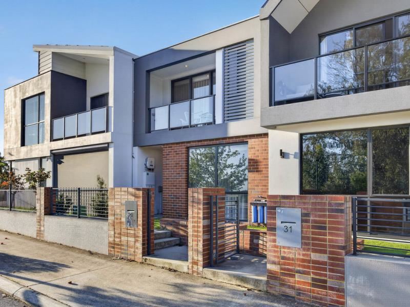 29 Paddock Parade, Cockburn Central WA 6164