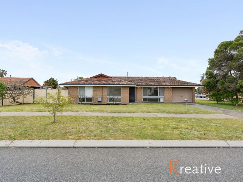 11 Elvington Way, Thornlie WA 6108