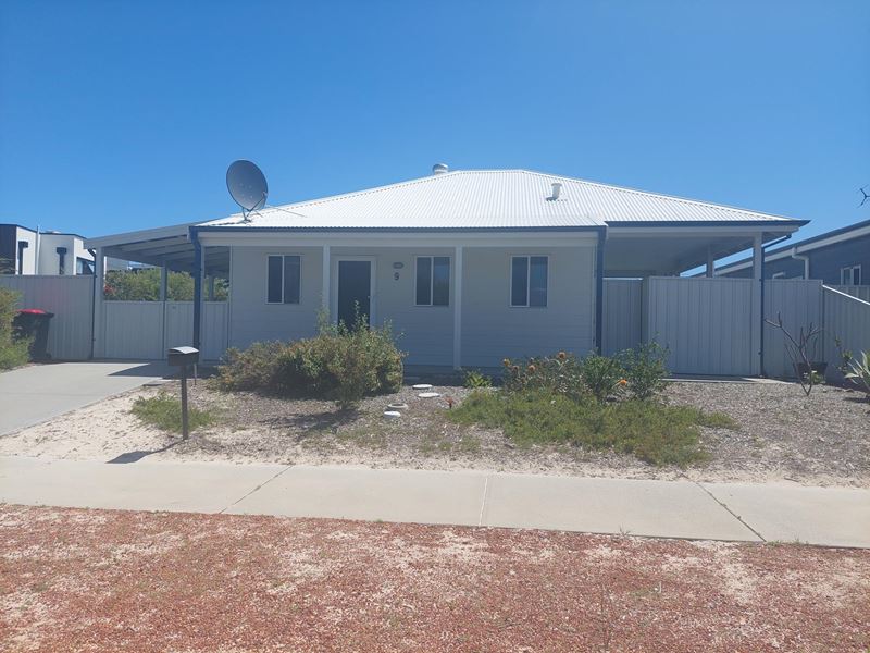 9 Davis Way, Lancelin