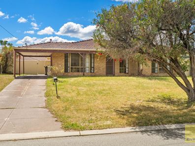 4 Walker Place, Gosnells WA 6110