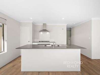 21 Defender Way, Two Rocks WA 6037