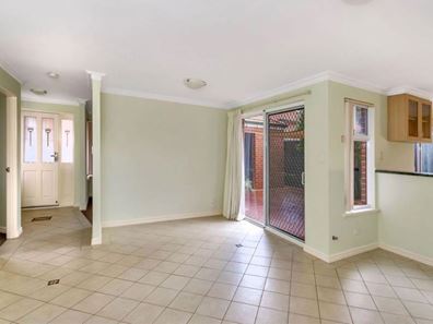 194A Ninth Av, Inglewood WA 6052