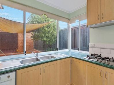 194A Ninth Av, Inglewood WA 6052