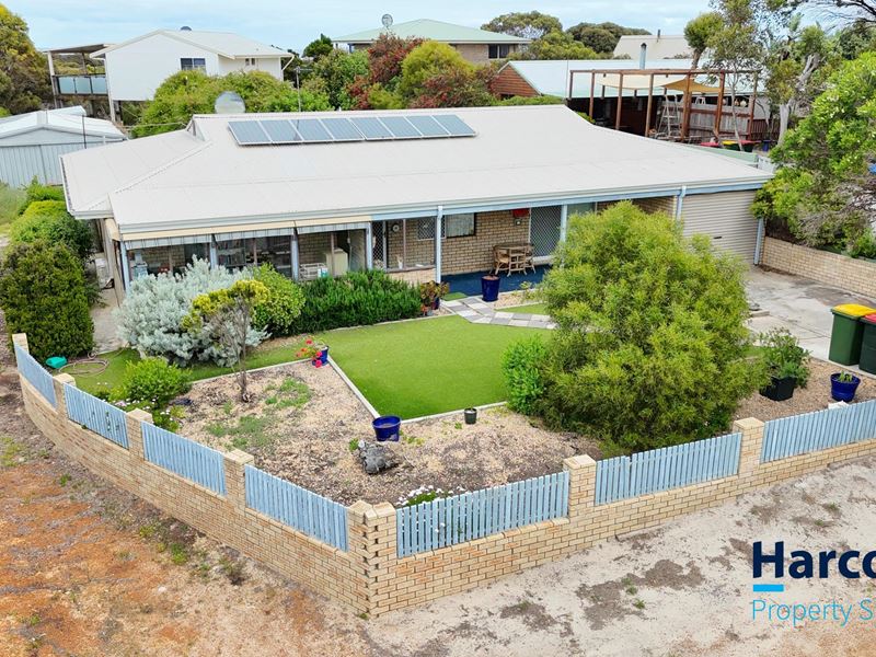 19 Raglan Street, Hopetoun WA 6348