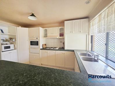19 Raglan Street, Hopetoun WA 6348
